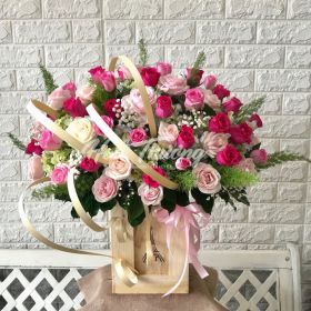 GIỎ HOA HỒNG CHÚC MỪNG - HAPPY - HT-0089